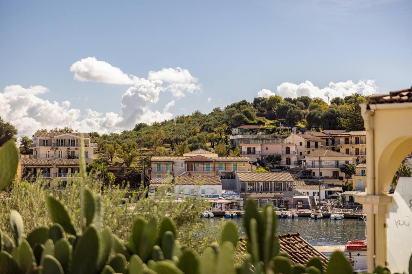 Villa Edem Kassiopi Bagian luar foto