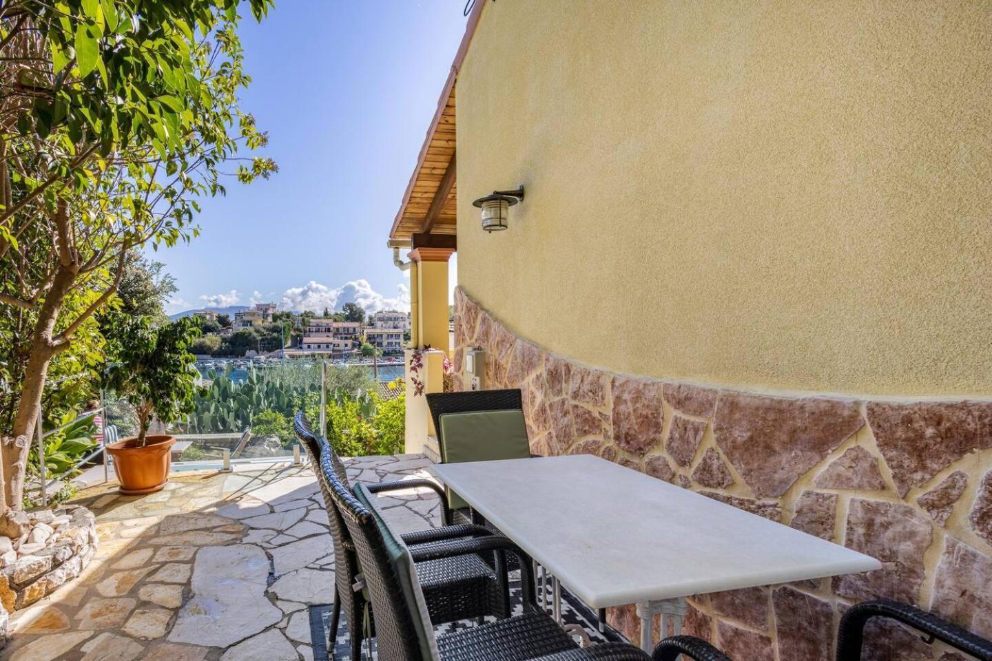 Villa Edem Kassiopi Bagian luar foto