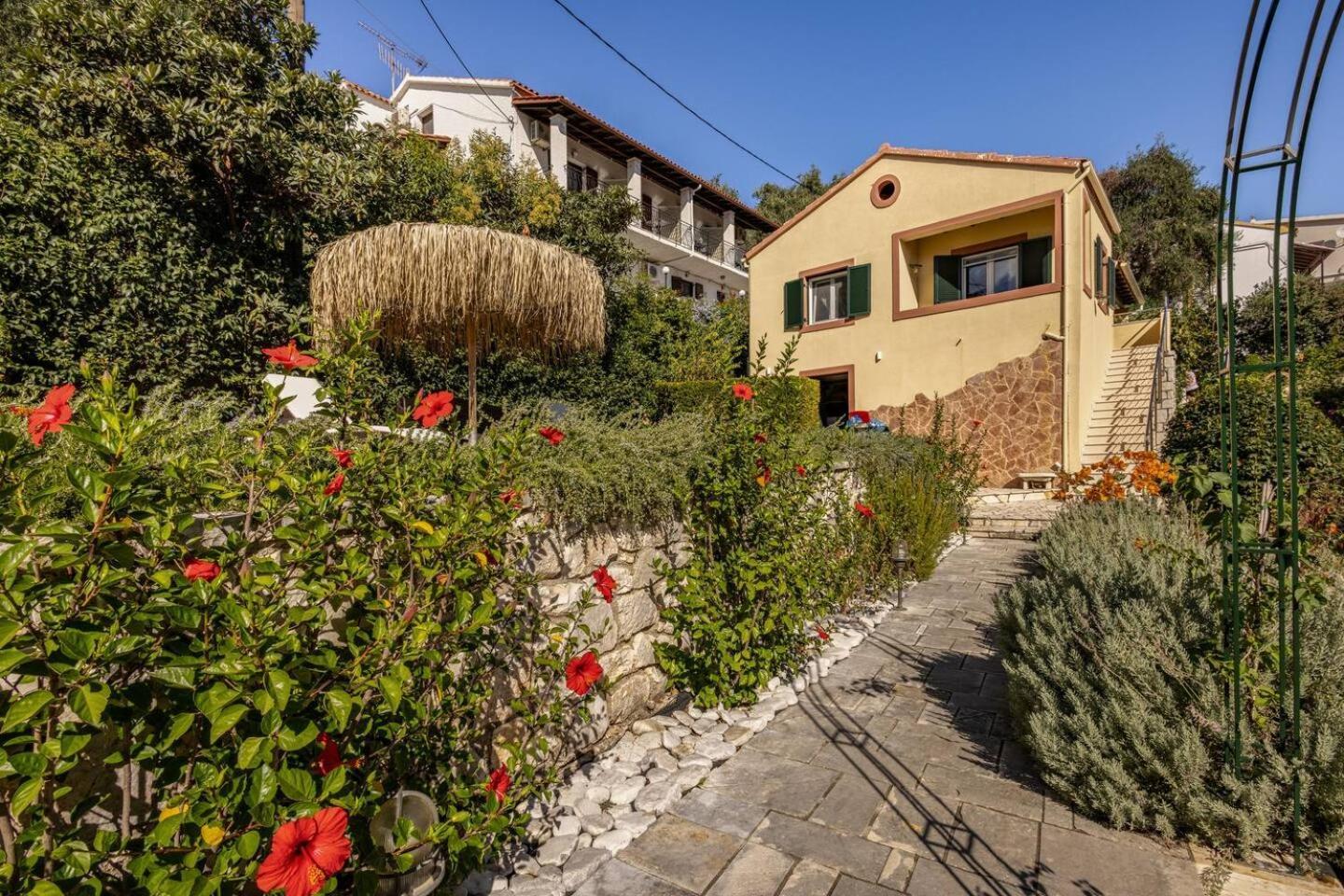 Villa Edem Kassiopi Bagian luar foto